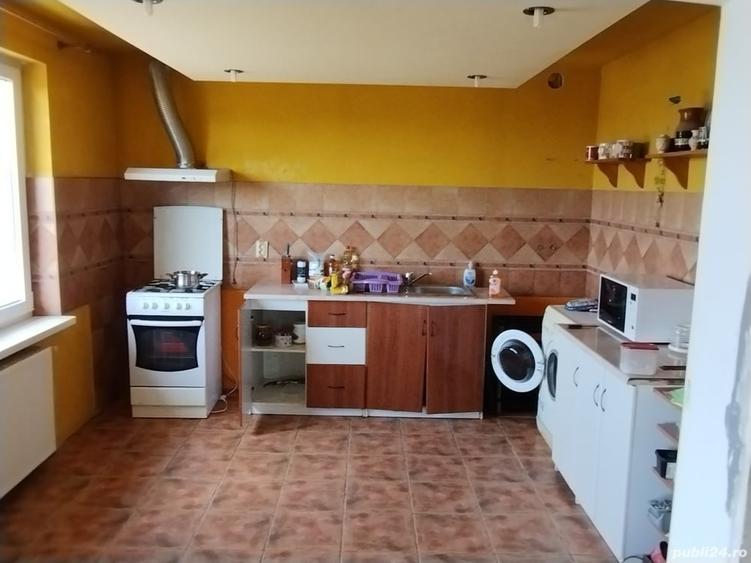 Casă cu 3 camere în Cataloi