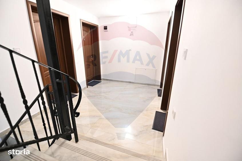 Spațiu comercial, de 342 mp, în Central