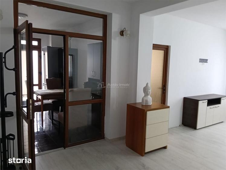 Casă cu 4 camere cu Teren 400 Mp în Central