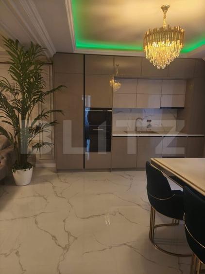 Apartament cu 3 camere decomandat, mobilat în Exterior Nord