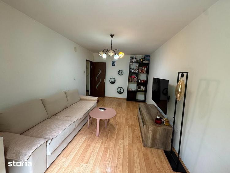 Apartament cu 3 camere decomandat în Pantelimon
