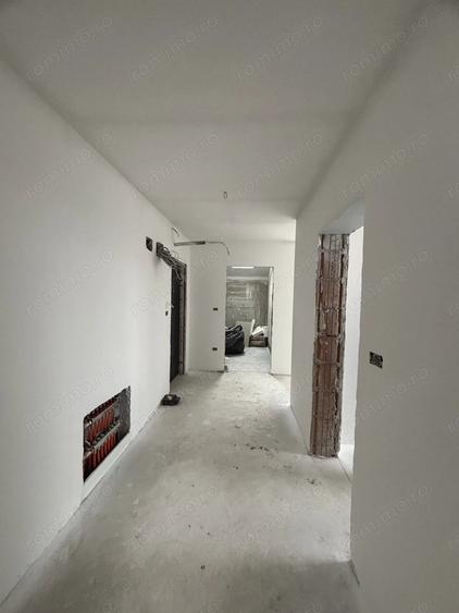 Apartament cu 2 camere decomandat în Buziașului