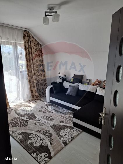 Casă cu 5 camere cu Teren 676 Mp în Bogdan Vodă