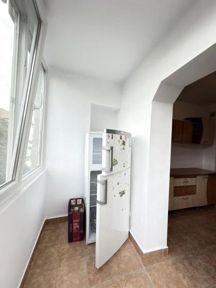 Apartament cu 2 camere decomandat în Lipovei