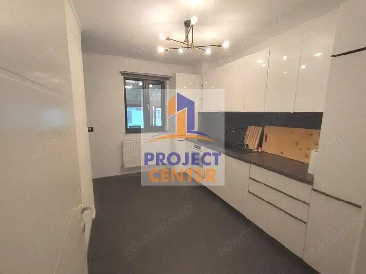 Casă cu Teren 400 Mp în Central