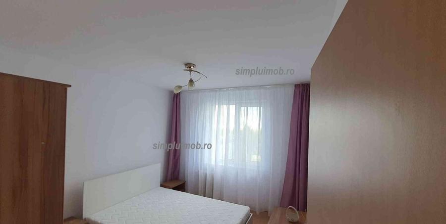 Apartament cu 3 camere decomandat, mobilat în Berceni
