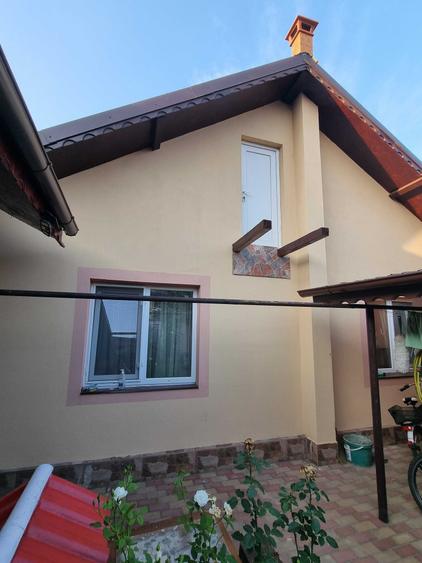 Casă cu 3 camere în Central