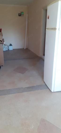 Casă cu 4 camere cu Teren 2350 Mp în Miroși