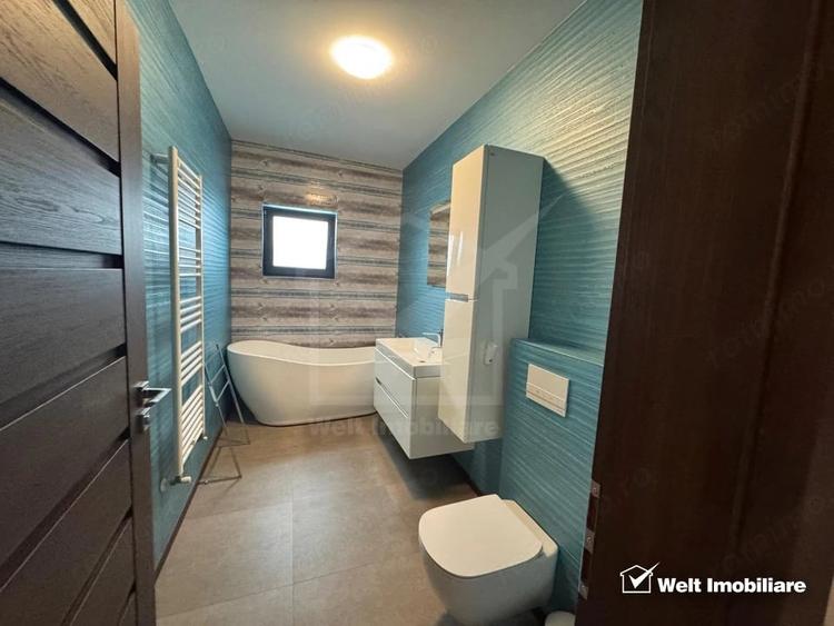 Apartament cu 3 camere semidecomandat în Borhanci