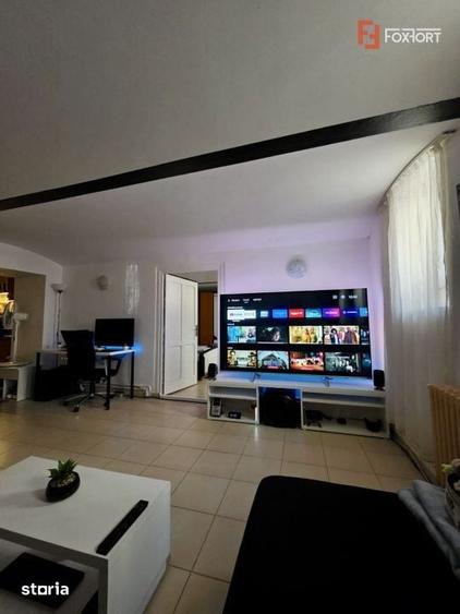 Apartament cu 3 camere decomandat în Elisabetin