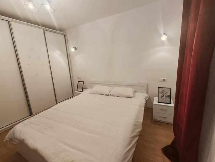 Duplex cu 4 camere cu Canalizare în Prelungirea Ghencea