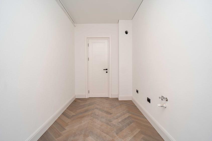 Apartament cu 3 camere decomandat în Tătărași