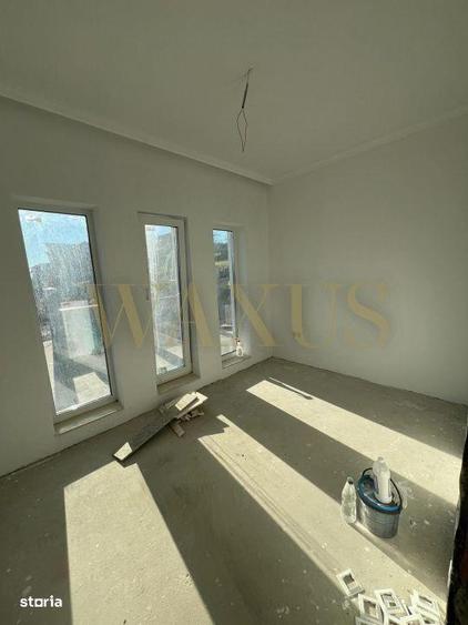 Casă cu 4 camere cu Teren 5.5 Mp în Central