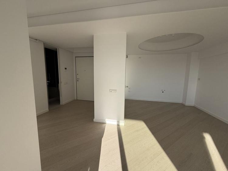 Apartament cu 3 camere decomandat în Vest