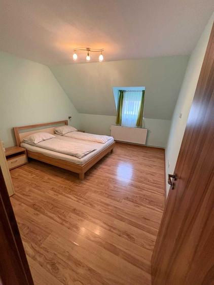 Casă cu 4 camere în Exterior Vest