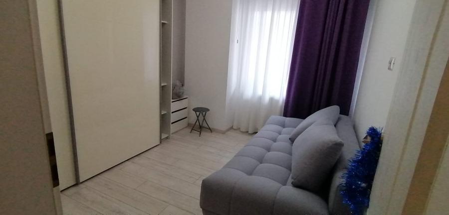 Apartament cu 3 camere decomandat, mobilat în Inel I