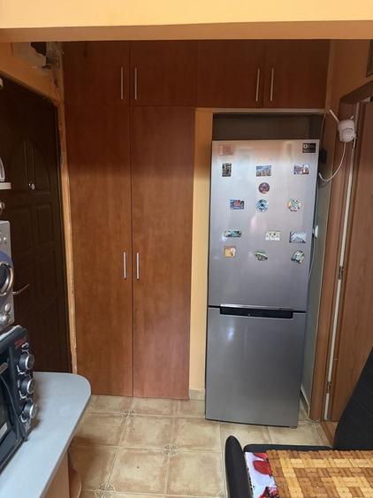 Apartament cu 2 camere decomandat în Exterior Vest