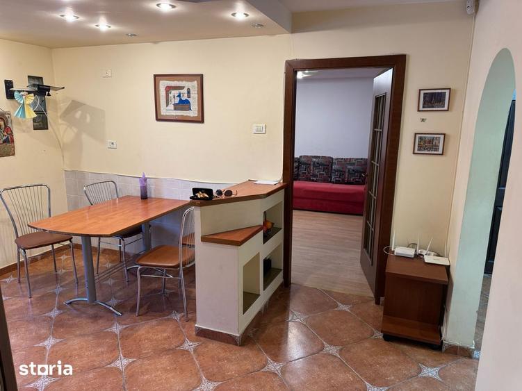 Apartament cu 3 camere, mobilat în Drumul Taberei