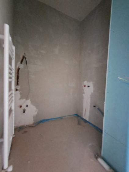 Apartament cu 3 camere în Florești
