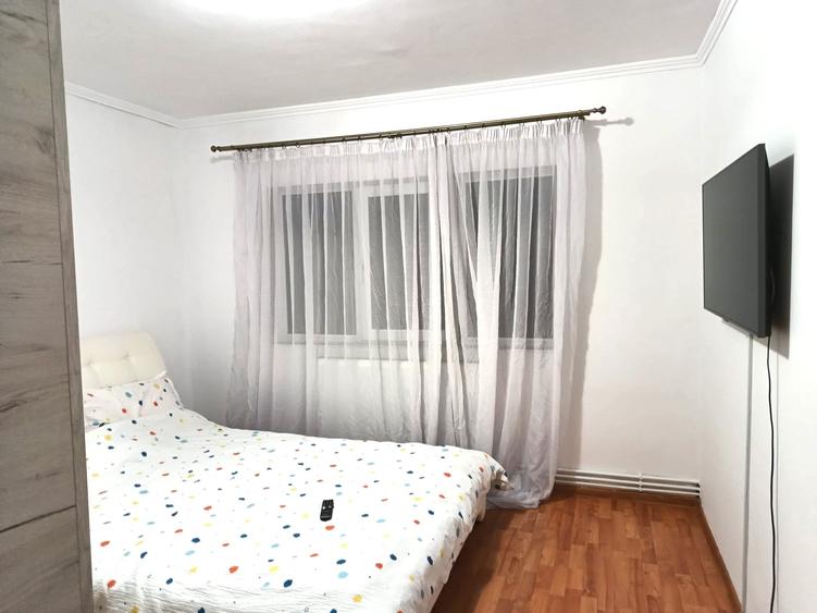 Apartament cu 3 camere decomandat în Nord