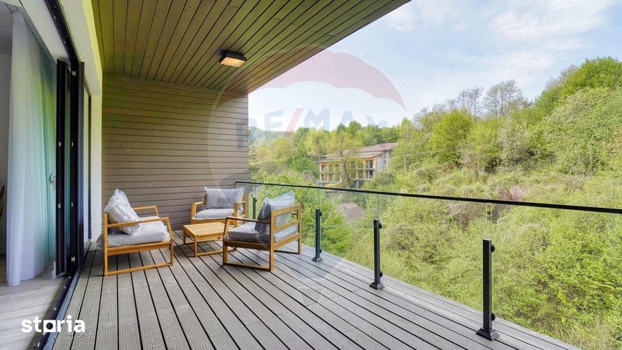 Apartament cu 3 camere în Schei