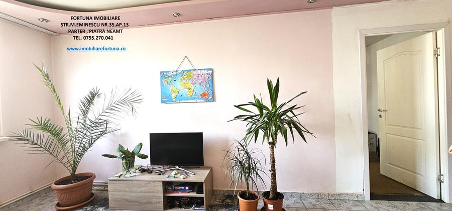 Apartament cu 3 camere decomandat în Central