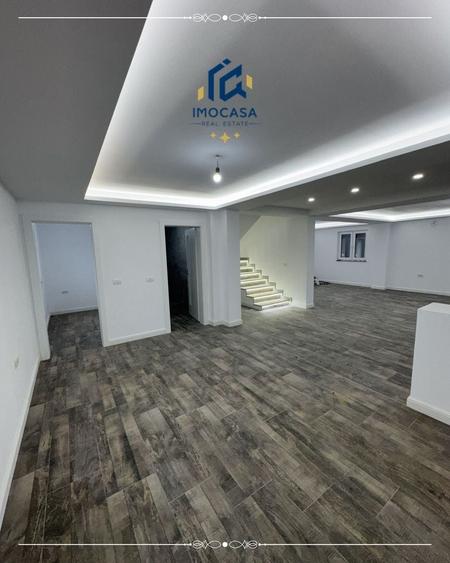 Casă cu 4 camere cu Canalizare în Călugăreni