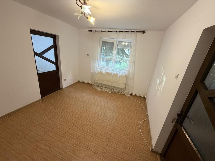 Vand apartament 2 cametr - 6