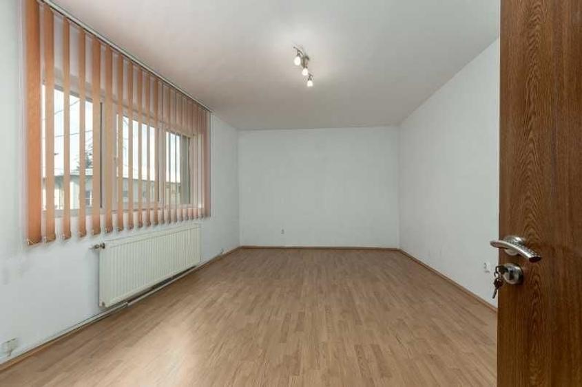 Apartament cu 3 camere decomandat în Mărășești