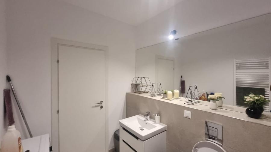 Apartament cu 2 camere decomandat în Băneasa