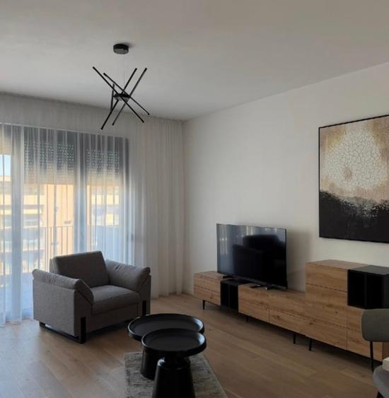 Apartament cu 2 camere decomandat în Domenii