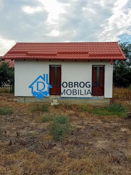 Casă individuală cu 5 camere cu Teren 1000 Mp în Murighiol