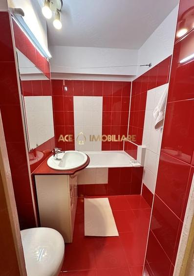 Apartament cu 3 camere decomandat, mobilat în Titulescu