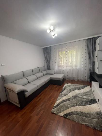 Apartament cu 2 camere decomandat în Brâncoveanu