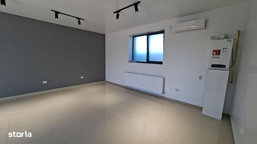 Spatiu Comercial, 38 m2, - 9