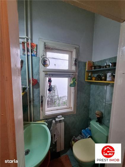 Casă cu 4 camere cu Teren 1344 Mp în Central