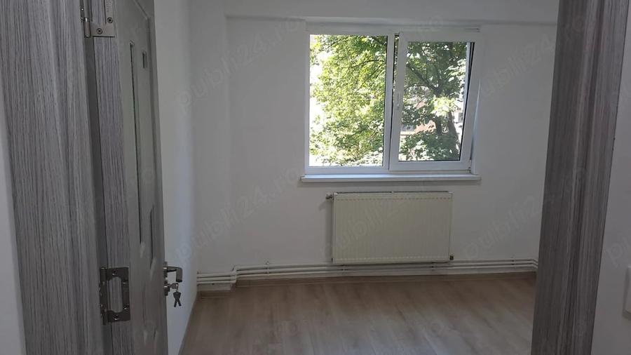 Apartament cu 2 camere semidecomandat în Viziru 3