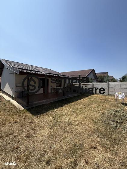 Casă cu 3 camere în Central