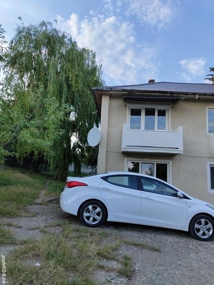 Apartament cu 2 camere decomandat în Cotnari