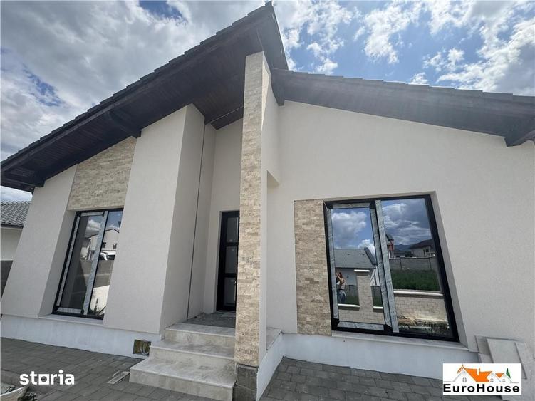 Casă cu 4 camere cu Teren 370 Mp în Central