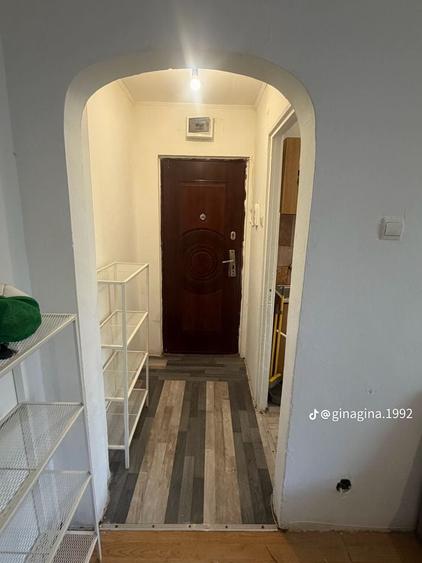 Casă cu 2 camere în Humulești