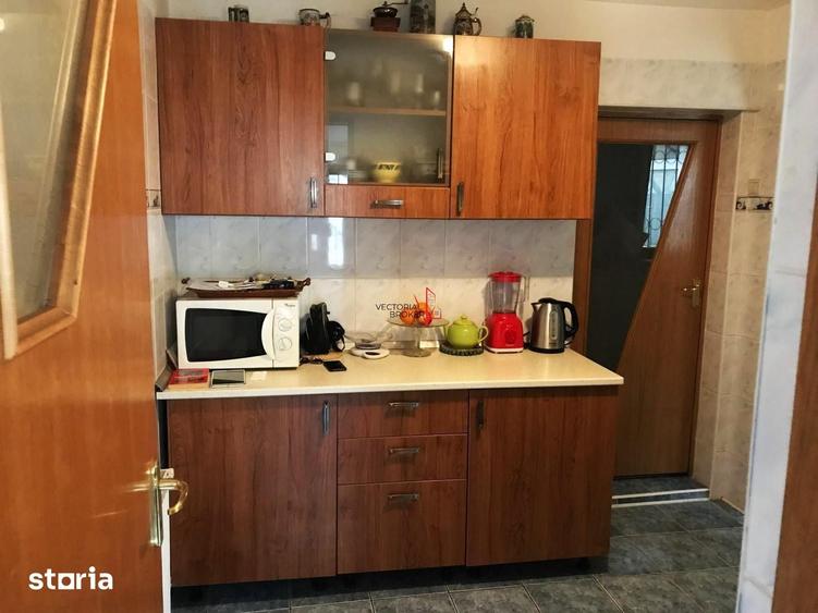 Casă cu 3 camere cu Teren 162 Mp în Vatra Luminoasă