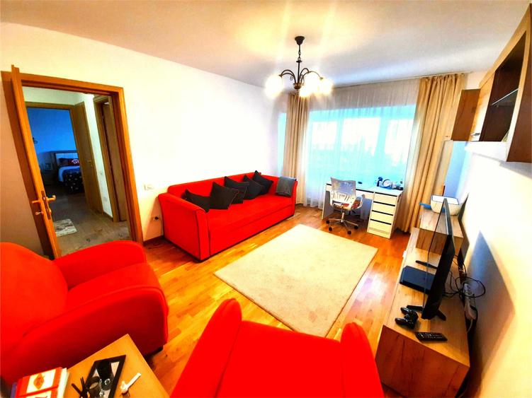 Apartament cu 2 camere decomandat în Palazu Mare