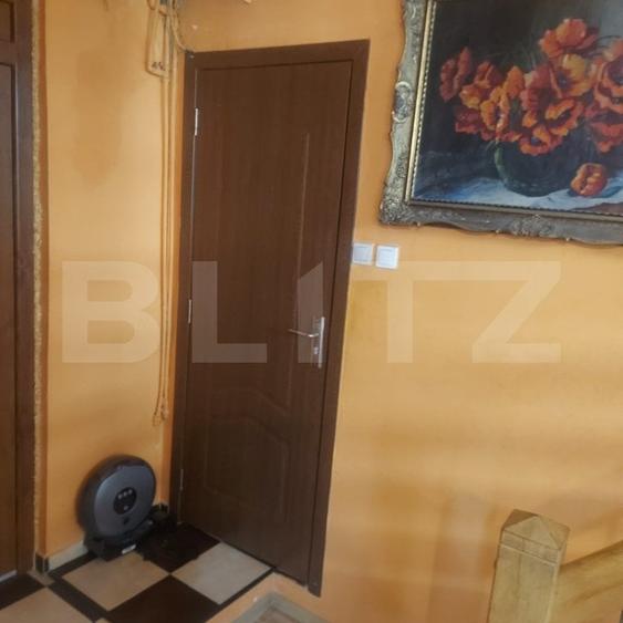 Casă individuală cu 4 camere cu Canalizare în Budai