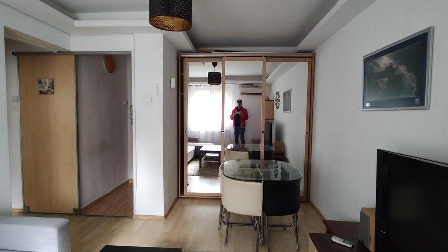 Apartament cu 2 camere semidecomandat în Gorjului
