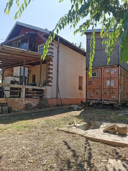 Casă cu 4 camere cu Teren 1315 Mp în Pasărea