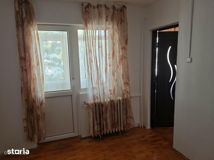 Apartament cu 2 camere nedecomandat în Central