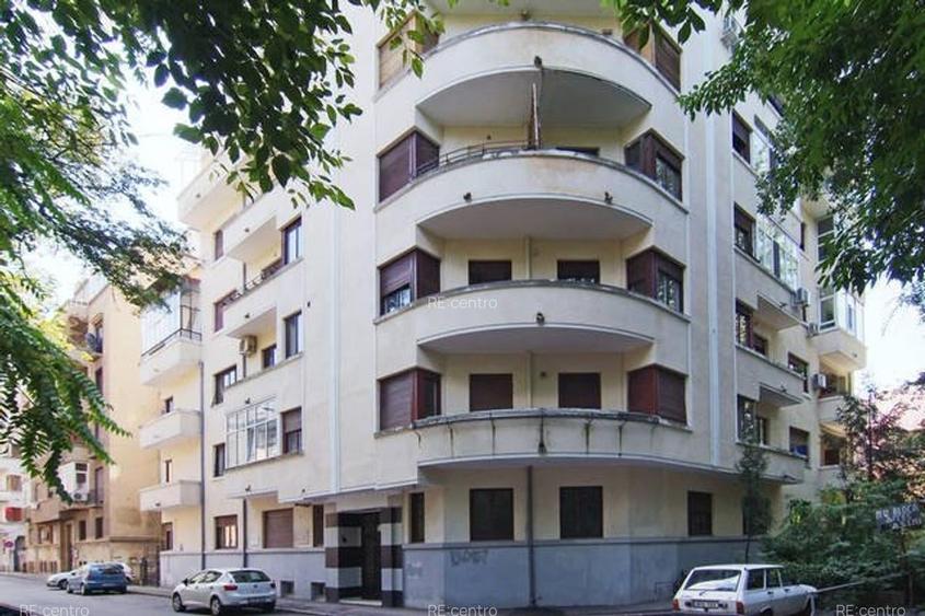 Apartament cu 2 camere semidecomandat în Cișmigiu