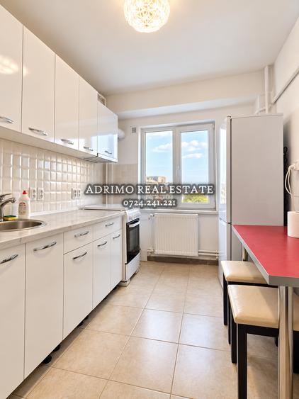 Apartament cu 3 camere decomandat în Tomis Nord