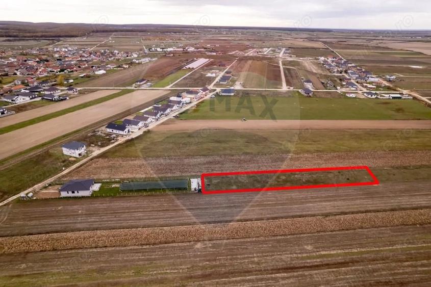 Teren de 1417 mp, în Cihei